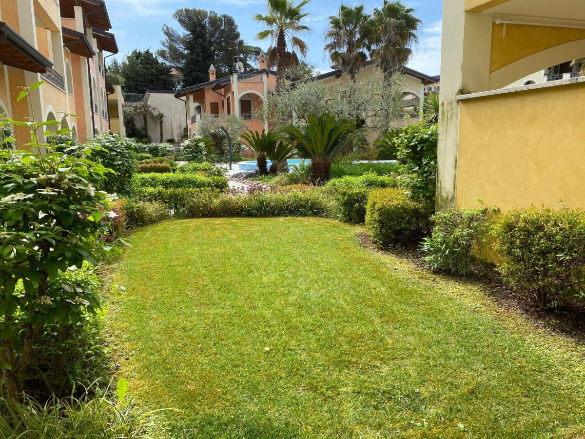 Fronte Lago Casa Vacanze Apartamento Toscolano Maderno Exterior foto